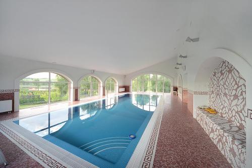 Lake House Gorbovichi Villa