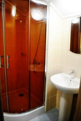 Carivka Hotel