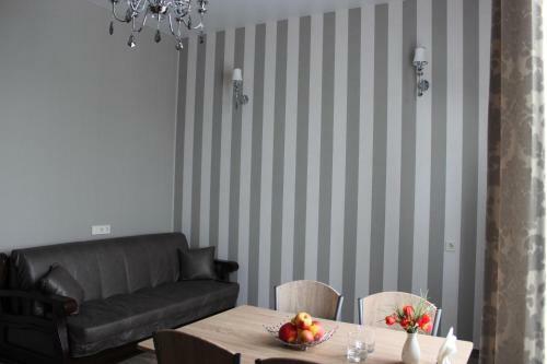 Hostal Barin House