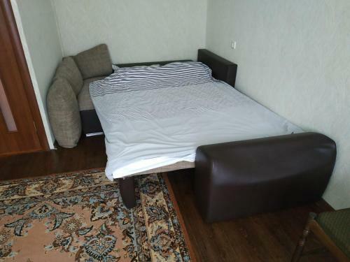 Rajapart - Mercedes-poryka Str, 18