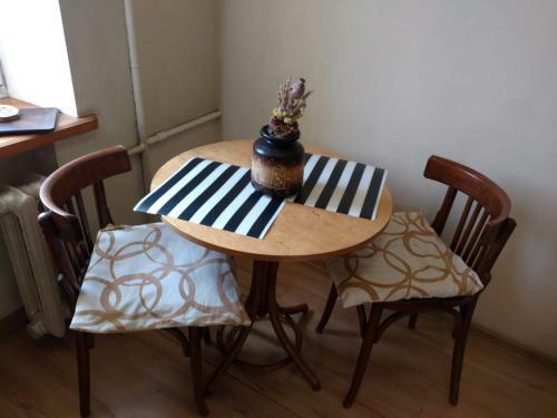 Apartment Stepana Bandery Street