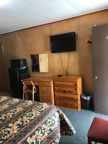 Pine Haven Motel