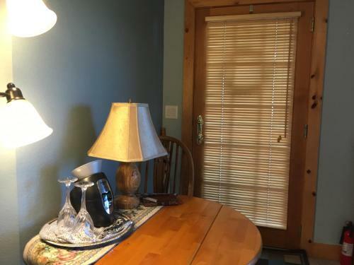 Hotel The Torch Lake Bed And Breakfast