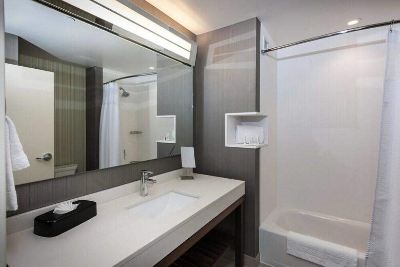 Hotel Courtyard By Marriott Boston Littleton