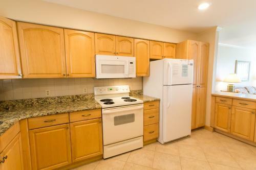 Apartamento Beachside Condos #4