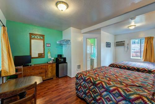 Motel Lake Shasta Lodge