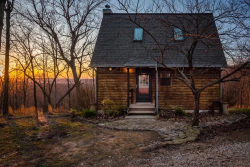 Still Point Cabin