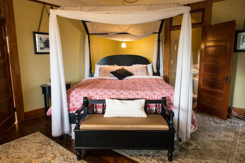 Balch Hotel