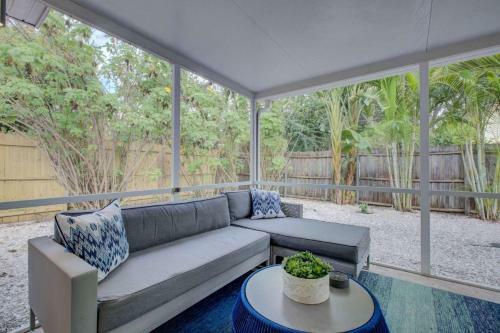 Sapphire Shores Pool Home