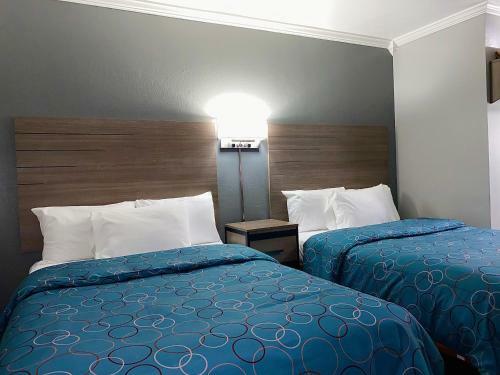 Hotel Budget Host Inn