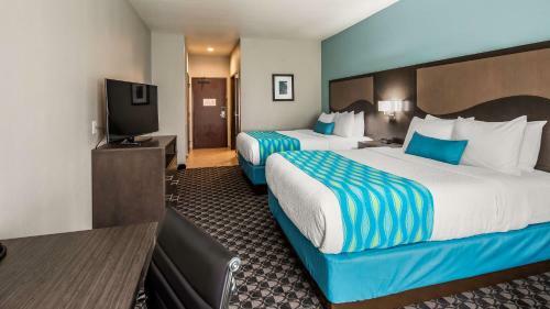 Best Western Plus Waller Hotel