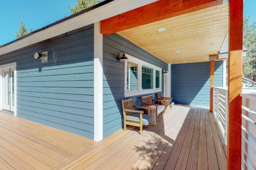 Amachen Cabin