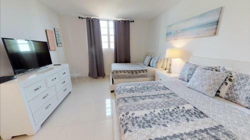 Apartamento Collins Condo #211334