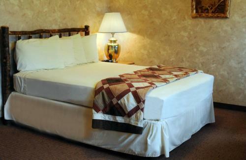 Hotel Turkey Run Inn & Cabins