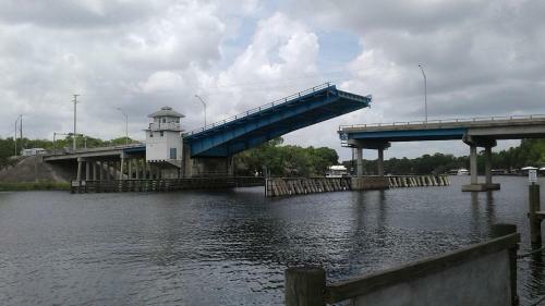 Astor Bridge Marina And Motel