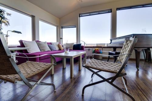 The Artists' Beachhouse