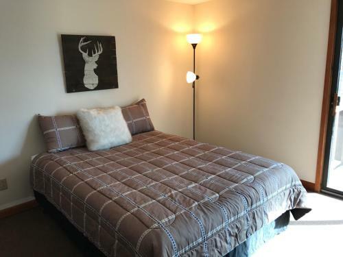 Norfork Lake Ozark Mountain Lodge