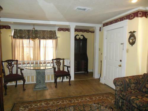 Bed & Breakfast Cedar Grove Mansion Inn & Restaurant