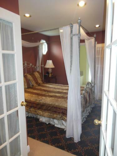 Bed & Breakfast Cedar Grove Mansion Inn & Restaurant