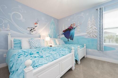 Clawson Villa #290