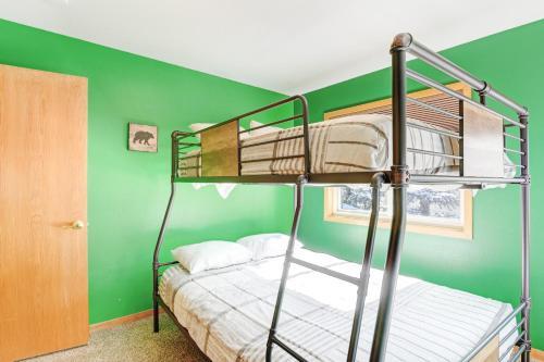 Twenty Grand Chalet