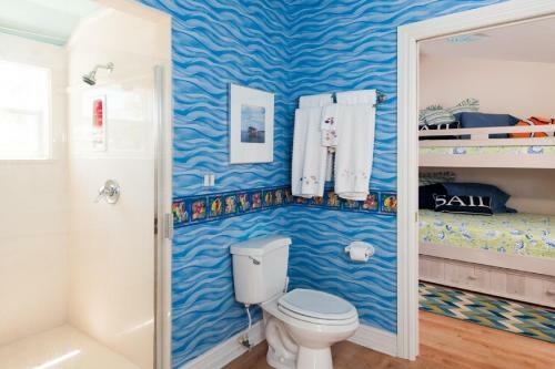Bayhouse