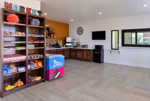 Motel Scottish Inn & Suites - Conroe