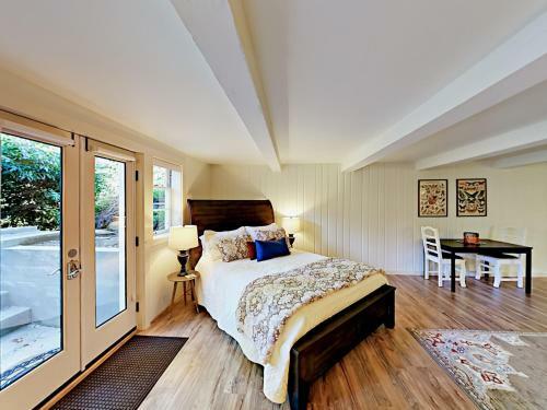 Apartamento Upscale Daylight Studio Duplex