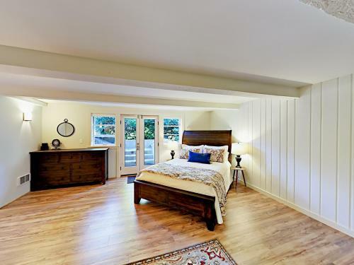 Apartamento Upscale Daylight Studio Duplex