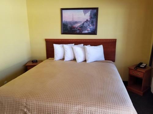 Hotel Corcoran Inn