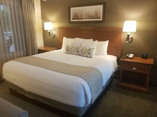 Hotel C'mon Inn Billings
