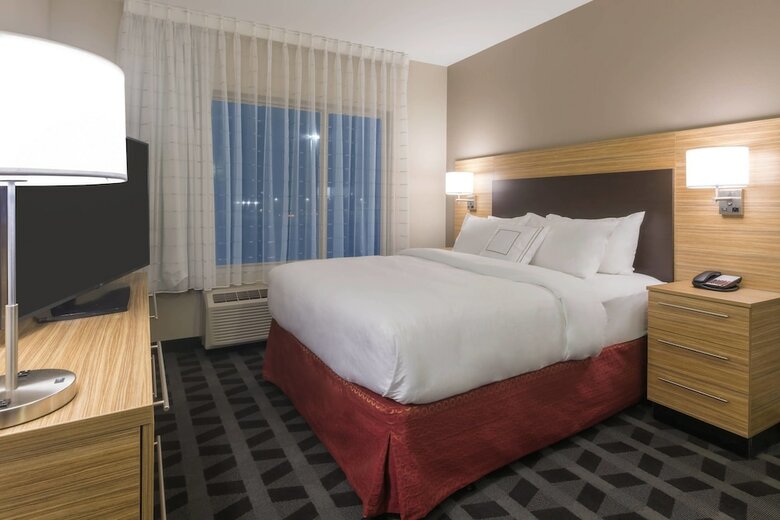 Hotel Towneplace Suites By Marriott Hays