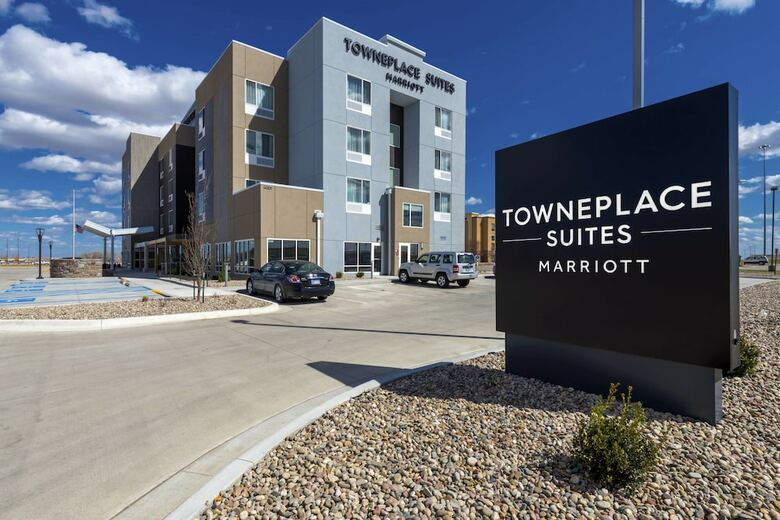 Hotel Towneplace Suites By Marriott Hays