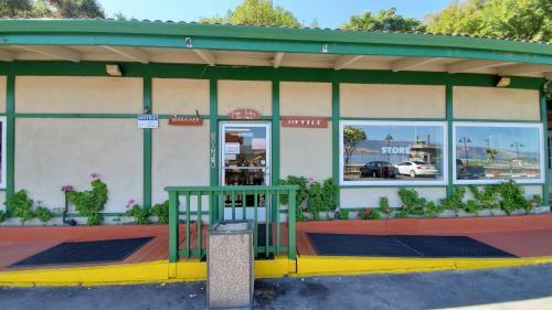 Hotel Clear Lake Vista Resort