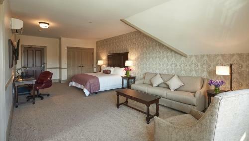Hotel The Groton Inn