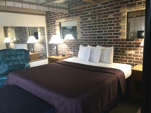 Hotel Don Q Inn