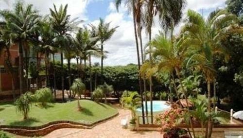 Estancia Park Hotel