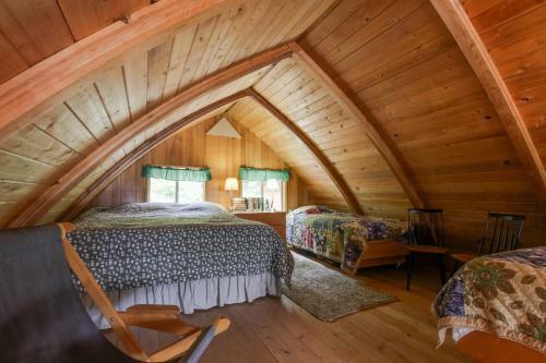 Cozy Hayden Idaho Lake Cabin
