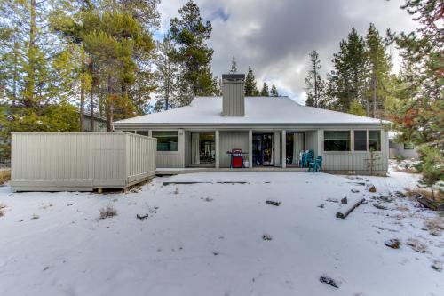 16 Lassen Lane