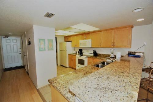 Apartamento Seville Condo Unit #205