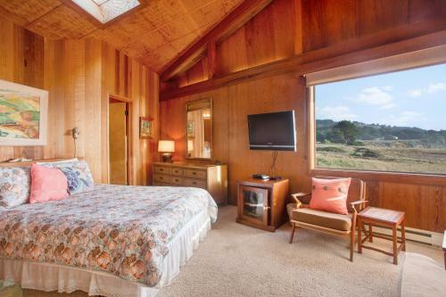 Curtis-moulton Retreat