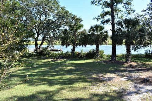 Coles Island