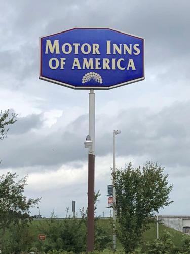 Motor Inns Of America