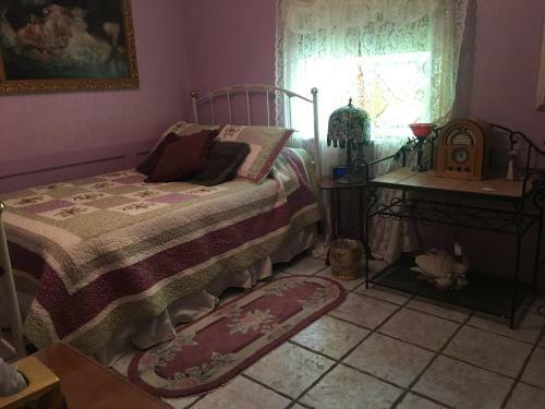 Shady Lady Bed And Breakfast