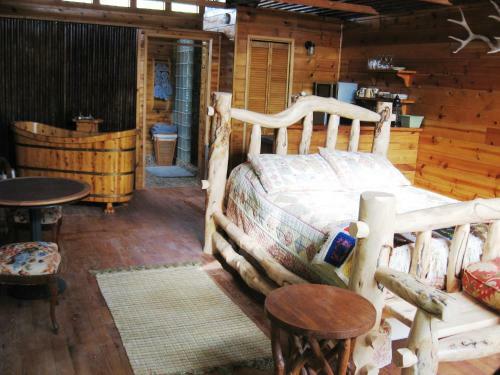 Shady Lady Bed And Breakfast