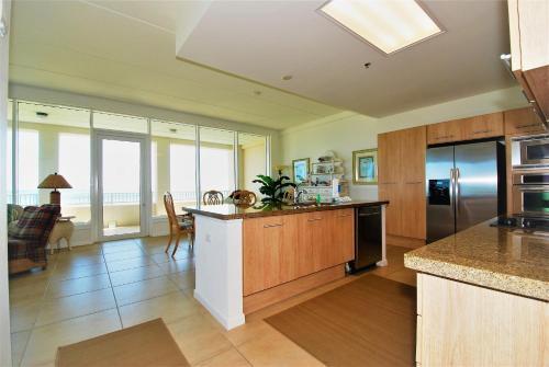 Apartamento Los Corales Condo Unit #201n