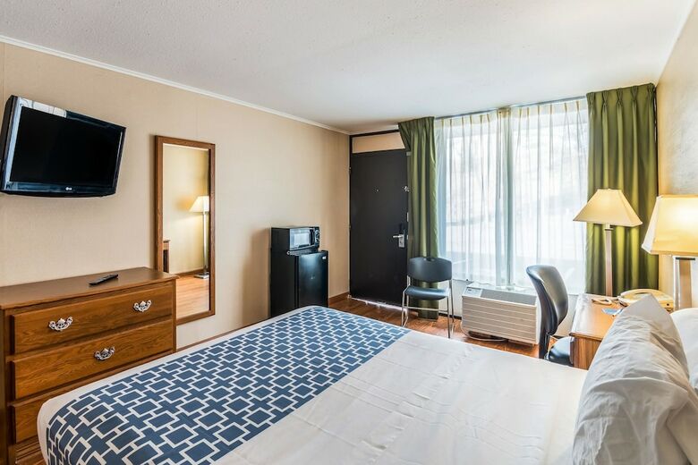 Hotel Rodeway Inn
