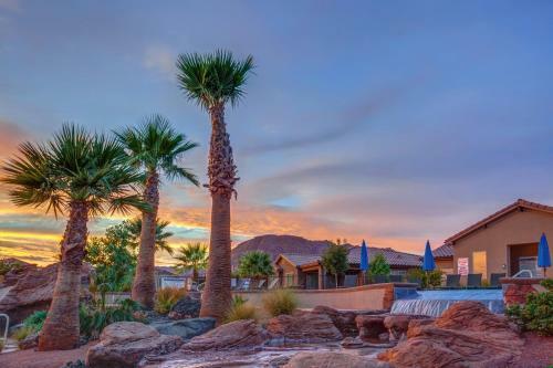 Private Pool Retreat: Paradise Village #17
