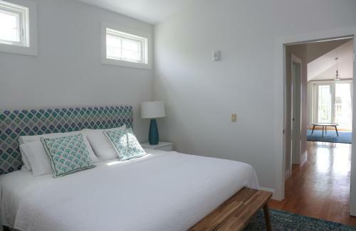 Hotel The Sea Breeze Inn