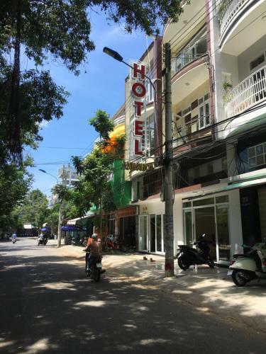Hotel Kh�ch S?n Anh Khoa